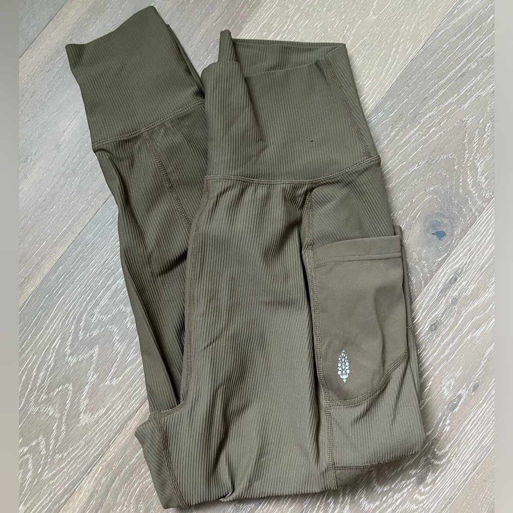 Free People green joggers - size S
